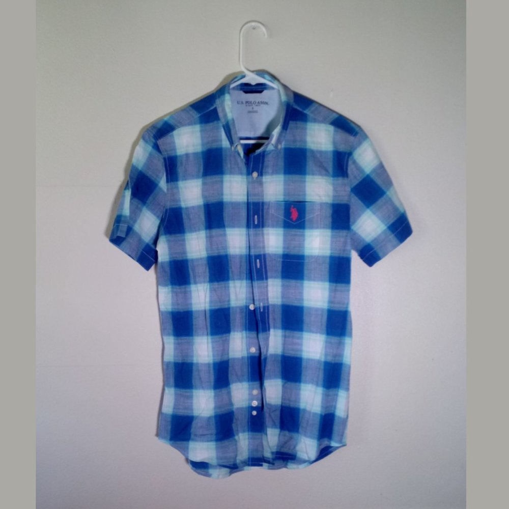 U.S. Polo Assn short sleeve button-down casual dress shirt